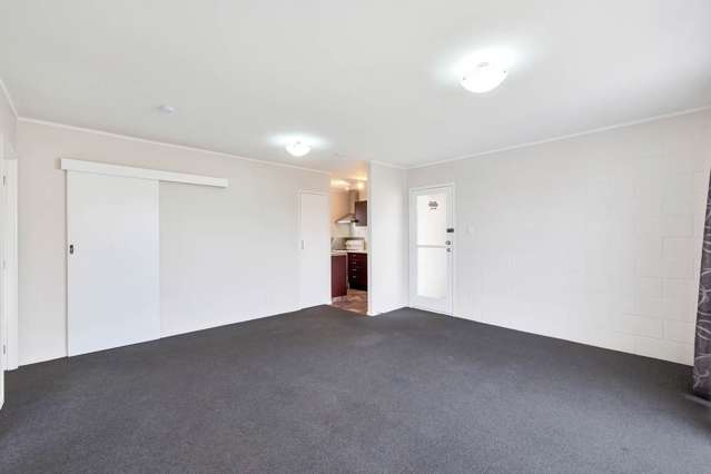 8/1 Norrie Avenue Mount Albert_2