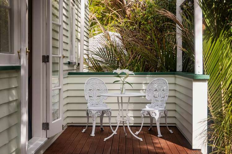 29 Hollywood Avenue Titirangi_24