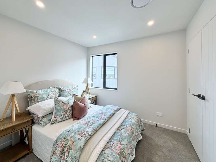 96 Parish Drive Milldale_16