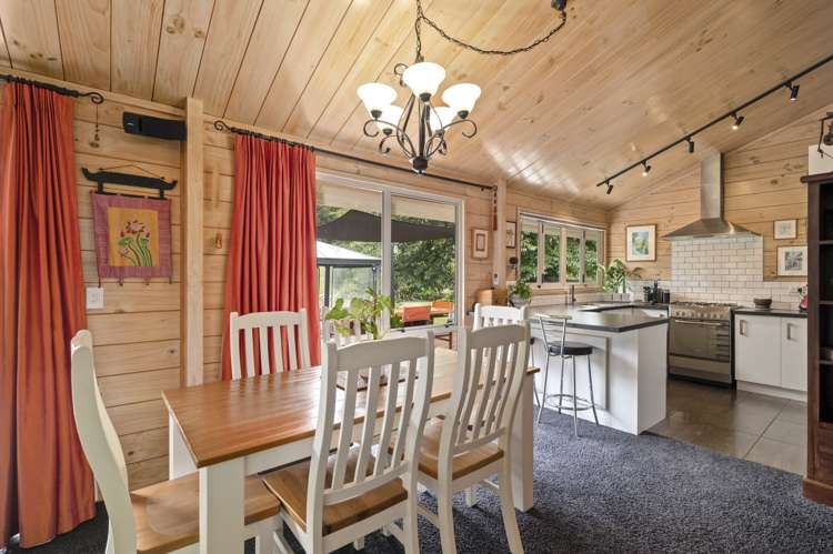 18 Hurunui Lane Kinloch_13