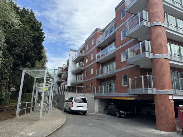 106/4 Wagener Place Mt Albert_2