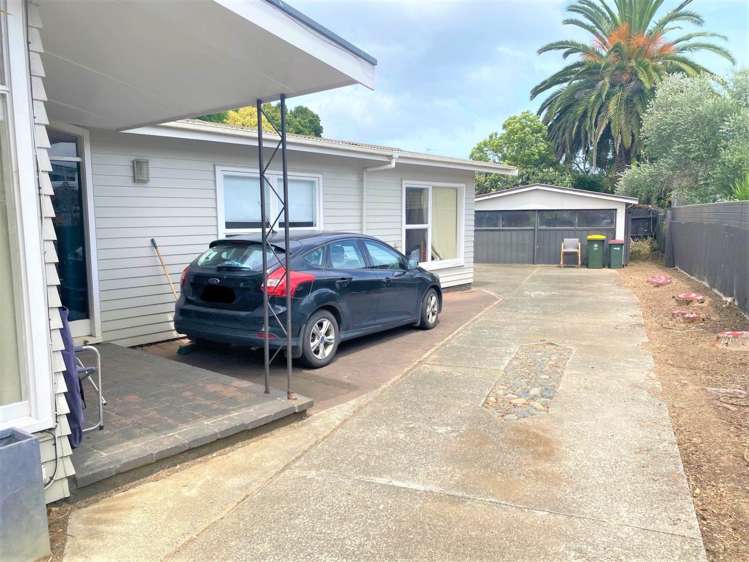 72 Christmas Road Manurewa_7