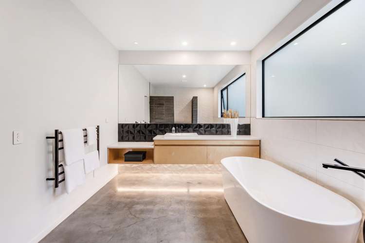 27 Brownhill Road Whitford_37