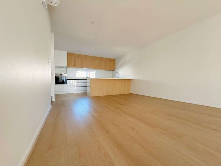 6/1 Myrtle Street Hutt Central_19