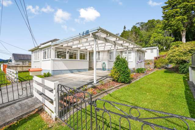 12 Dover Road Wainuiomata_1