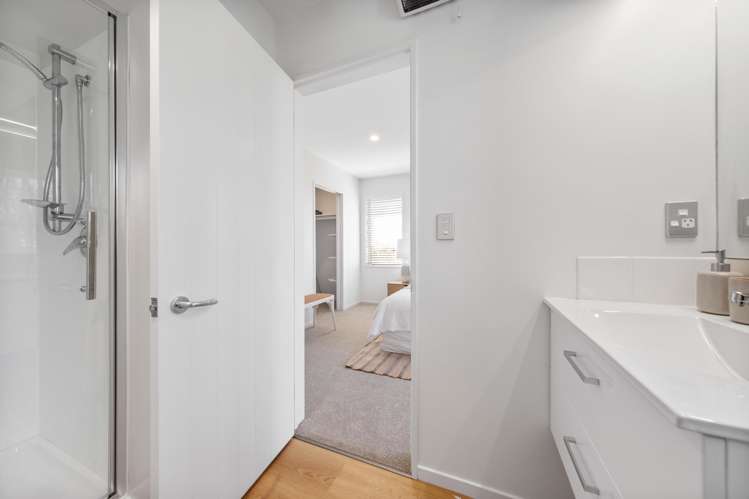 2 Waterford Avenue Northwood_13