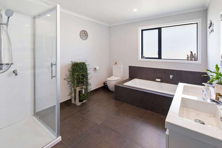 728 Makino Road Halcombe_15