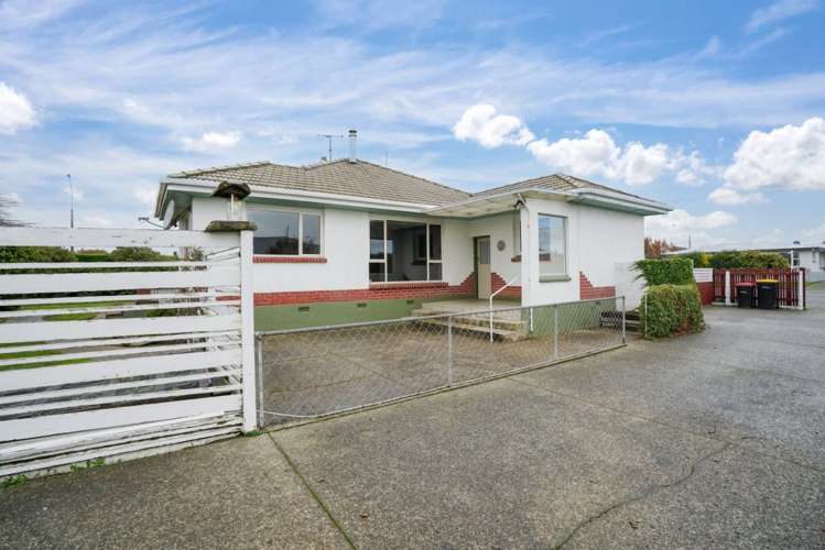 460 North Road Waikiwi_13