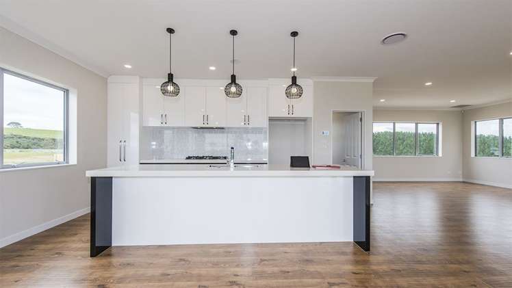 6 Te Makuru Lane Maraetai_8