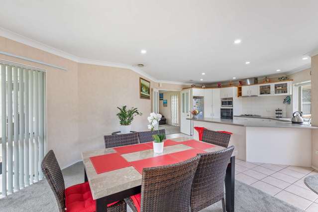 1 Gairloch Place Wattle Downs_3