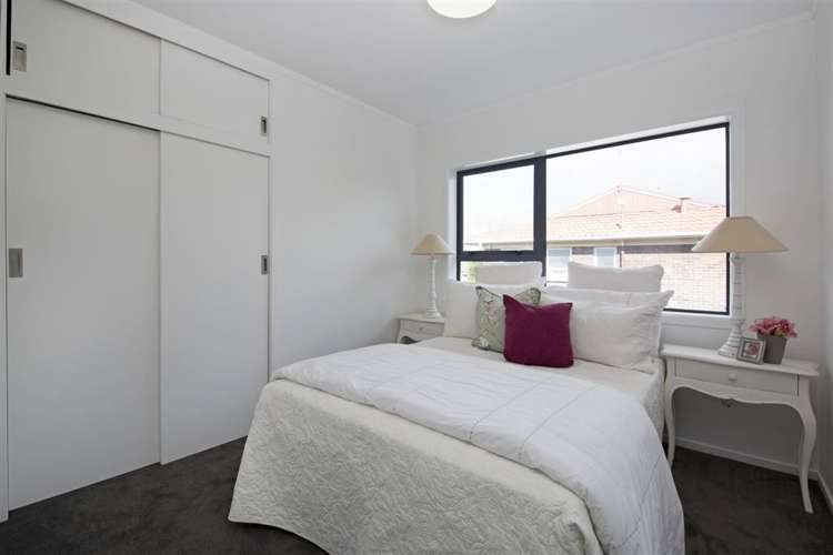 4 Priestley Drive Bucklands Beach_10