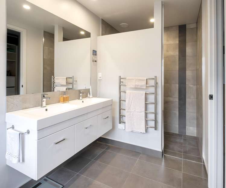 36 Pelorus Avenue Poraiti_8