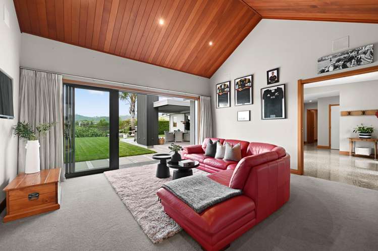 38 Baxter Michael Crescent Cambridge_20