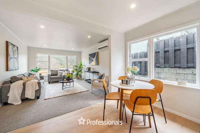 83 Coast Road Wainuiomata_4