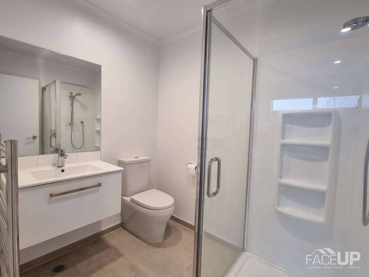 9 Frank Gill Road Hobsonville_11