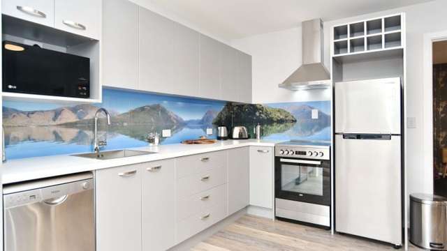 1/69 Brockworth Place Riccarton_2