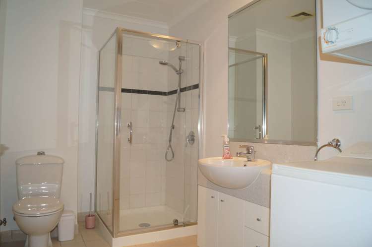 9K/1 Emily Place City Centre_5