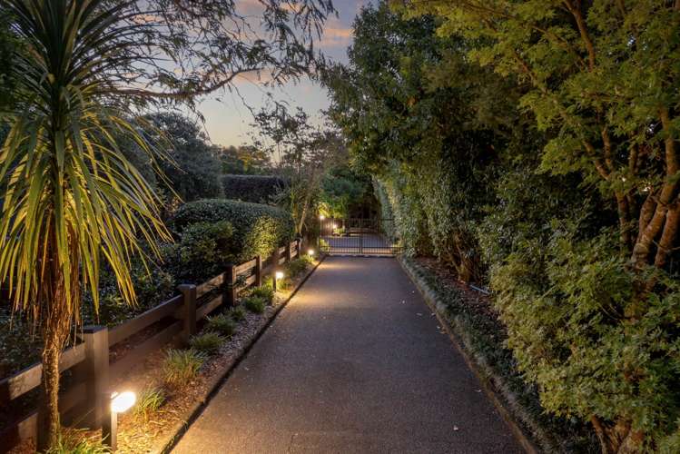 32 Cloverfields Drive Waimauku_6