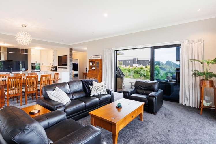 10 Coutts Way Fitzherbert_7