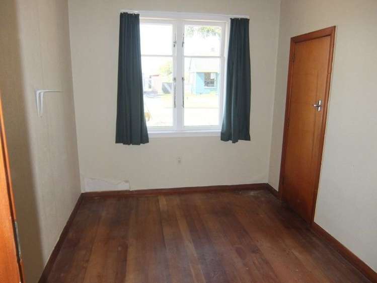 10 Seddon Street Takaro_10