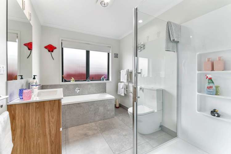 13 Porokaiwhiri Avenue Helensville_24