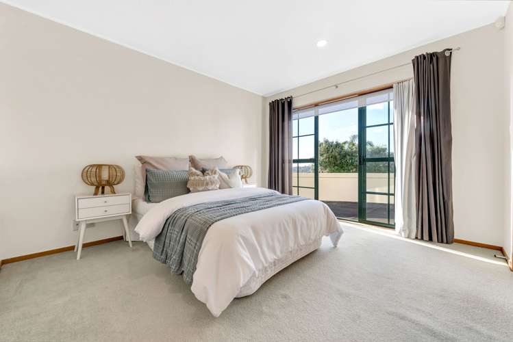 212 Whitford Road Shamrock Park_14