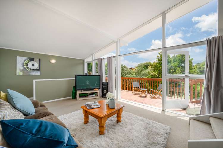 17 Freyberg Place Howick_3