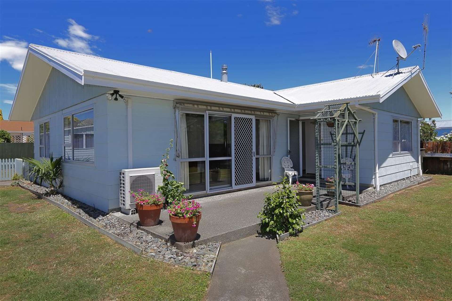 808a Matai Street Raureka_0