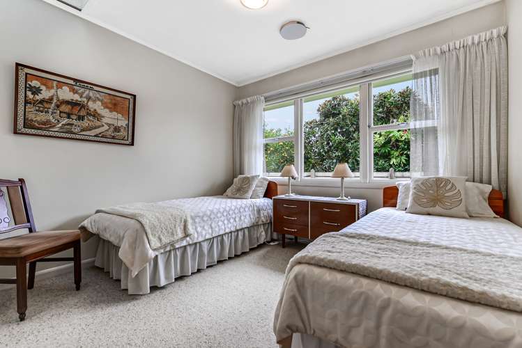 765 River Road Chartwell_15