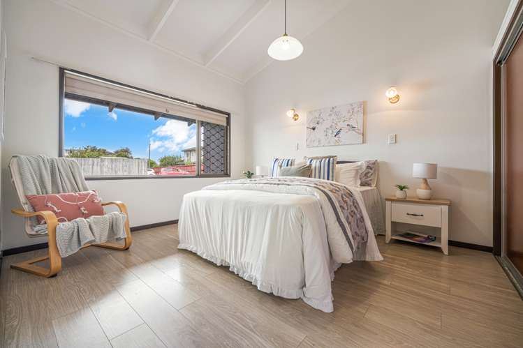 2/35 Swanson Road Henderson_10