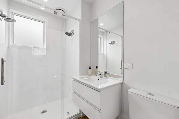 243B South Road Caversham_10