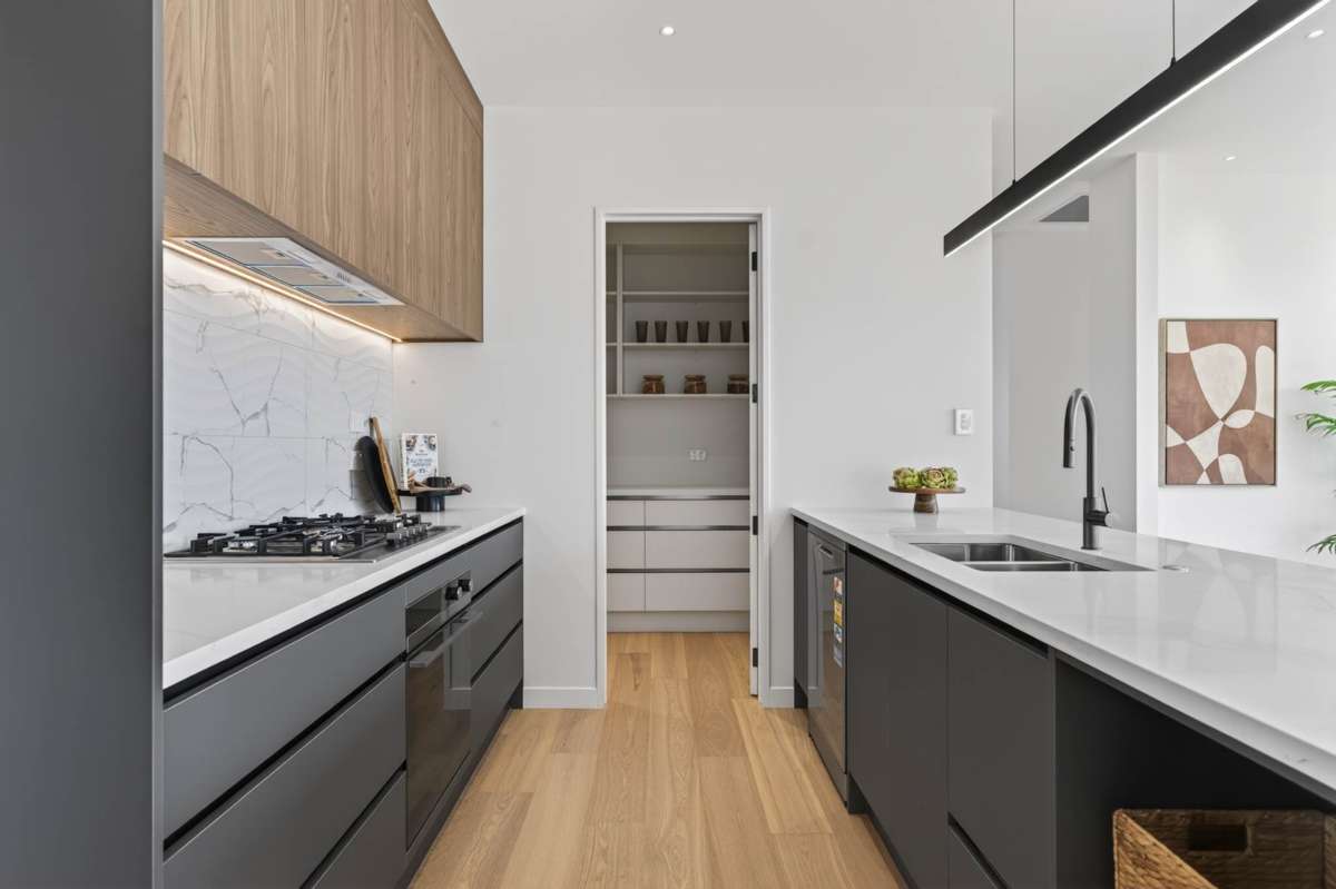 16 Beveridge Road_2