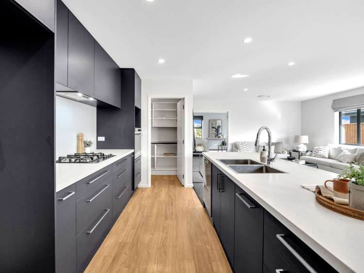 29 Whitehorn Drive Lincoln_11