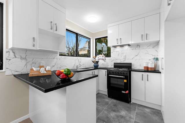 2/14 Etherton Drive Weymouth_4