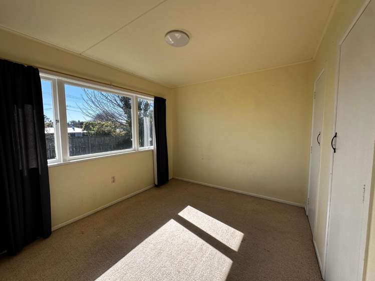 2/211 Rifle Range Road 11209_7