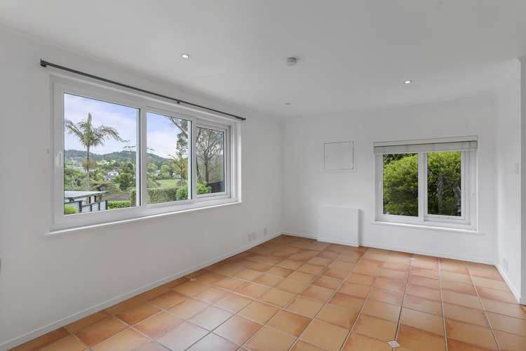 114 Captain Scott Road Glen Eden_22