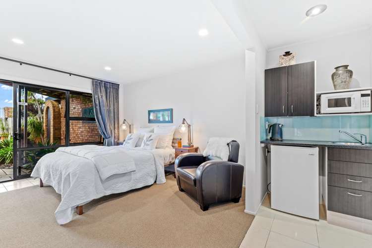 5 Kotare Place Sandspit_35