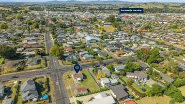 33 Coronation Road_4