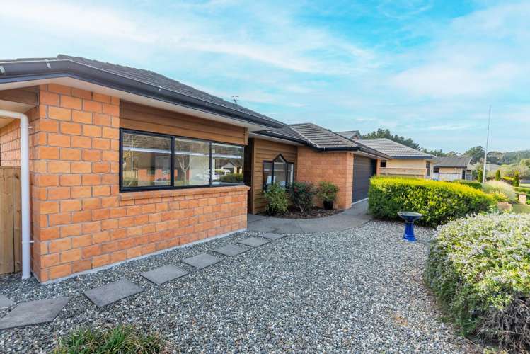 33 Waterstone Avenue Paraparaumu_1