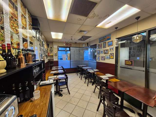 Unit 2M/1 Courthouse Lane City Centre_3