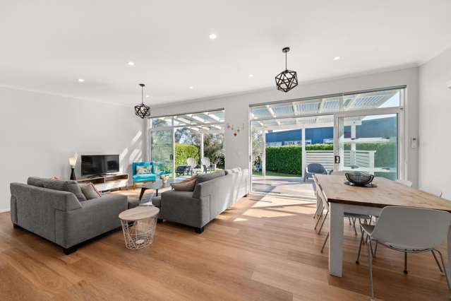 32 Burgundy Drive Martinborough_1