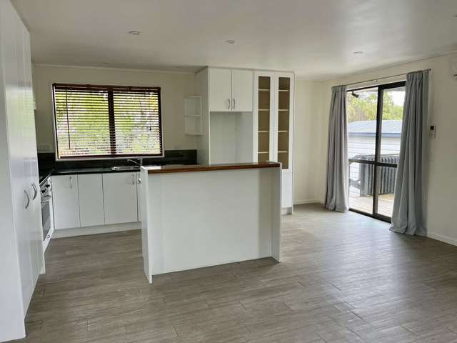 9a Taioma Crescent Te Atatu Peninsula_2