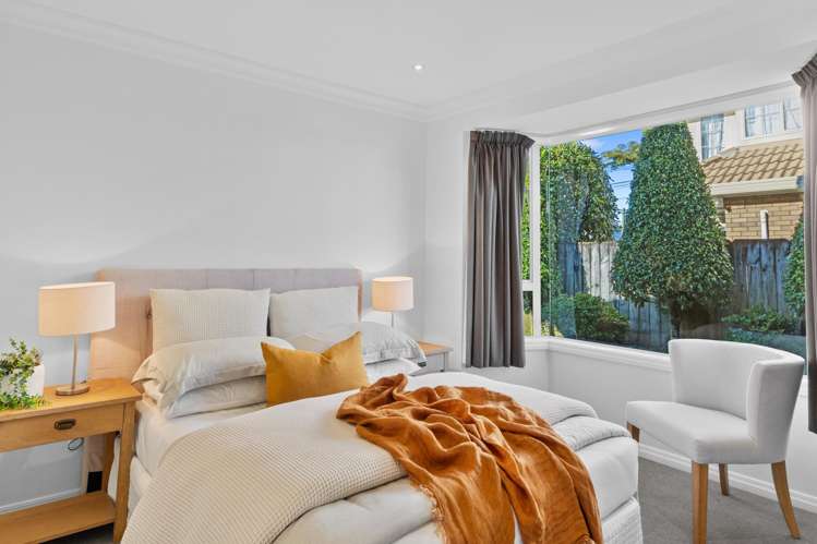 97B The Drive Epsom_19