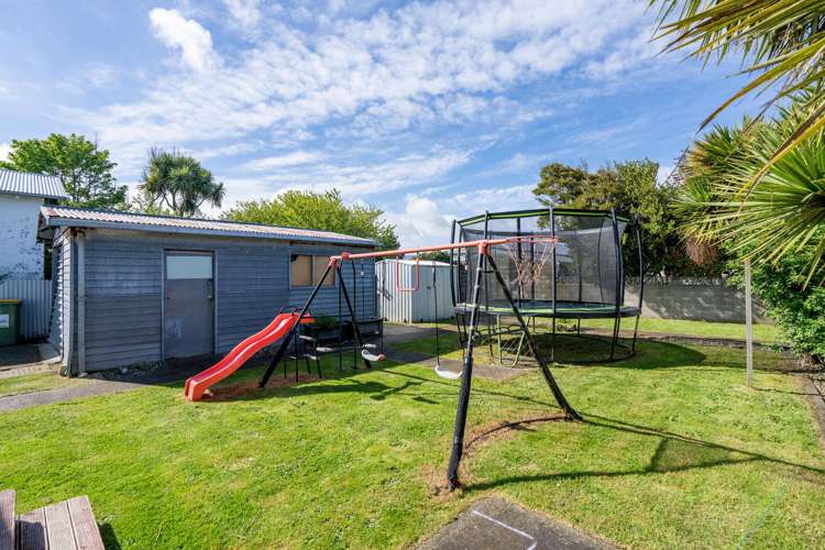 31 Lowe Street Avenal_20