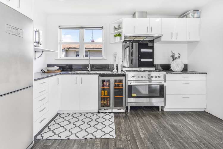 36 Yvonne Street Melville_2