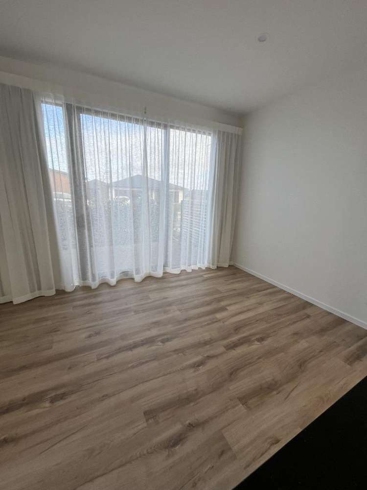 3 Repo Street Richmond Heights_5