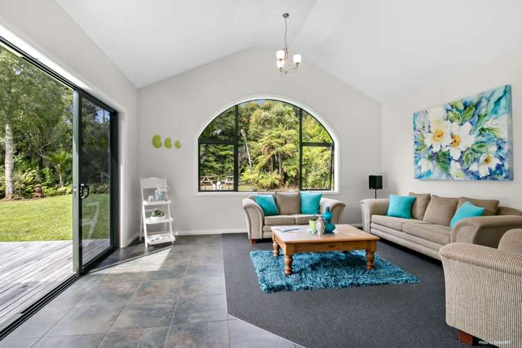 155 Stoney Creek Drive Waitakere_24