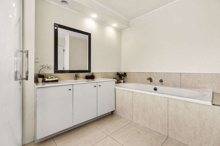 98 Onetaunga Road Chatswood_12