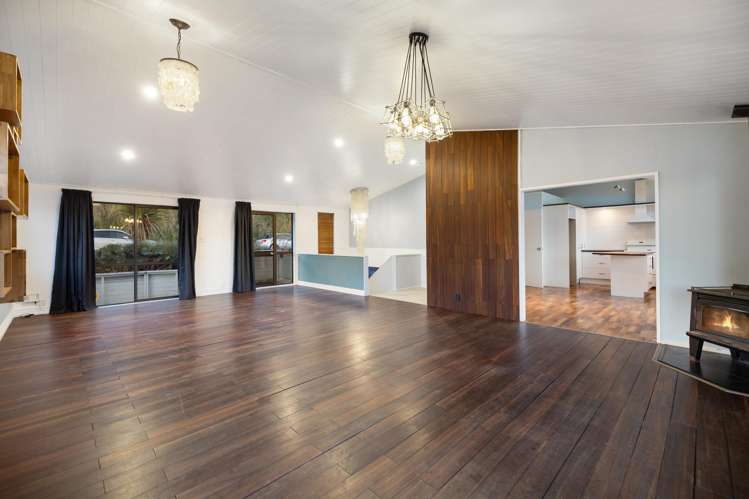36 Perkins Road Queenstown Hill_39