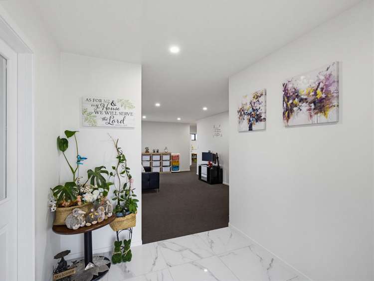22 Sandstone Crescent_3